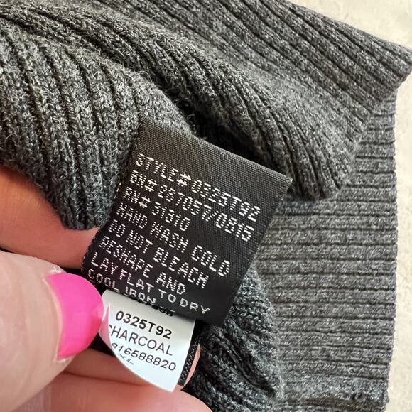 Layered V-Neck Sweater Dress Womens XL Grey Fitted Ribbed Preppy Old Money Chic - Picture 10 of 11